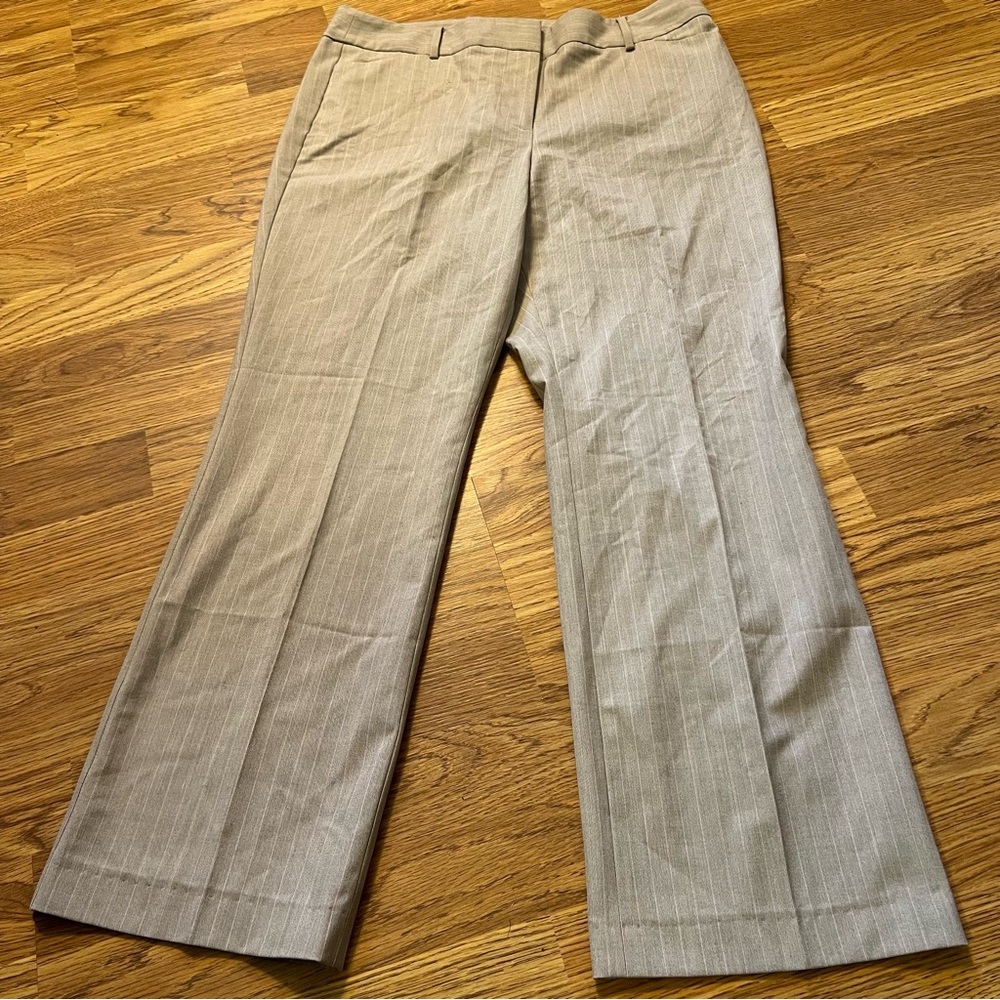 New with tag Talbots Light Gray Wide Leg Pinstripe Pants